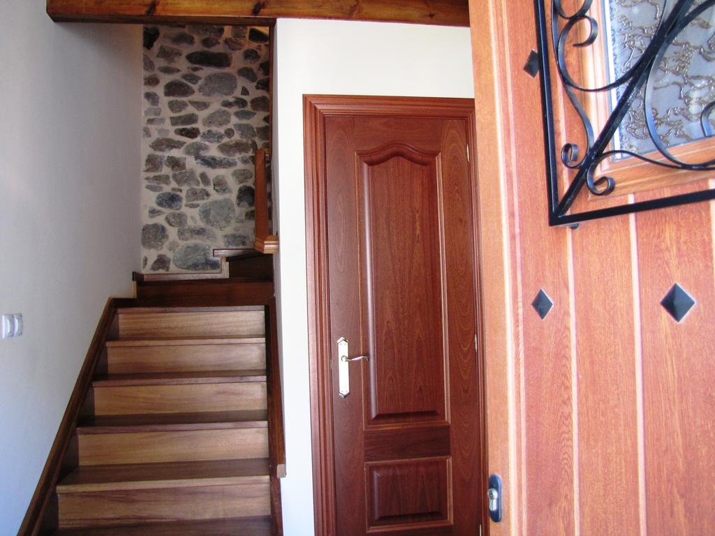 Casa Rural La Altanera Барньедо-де-ла-Рейна Экстерьер фото